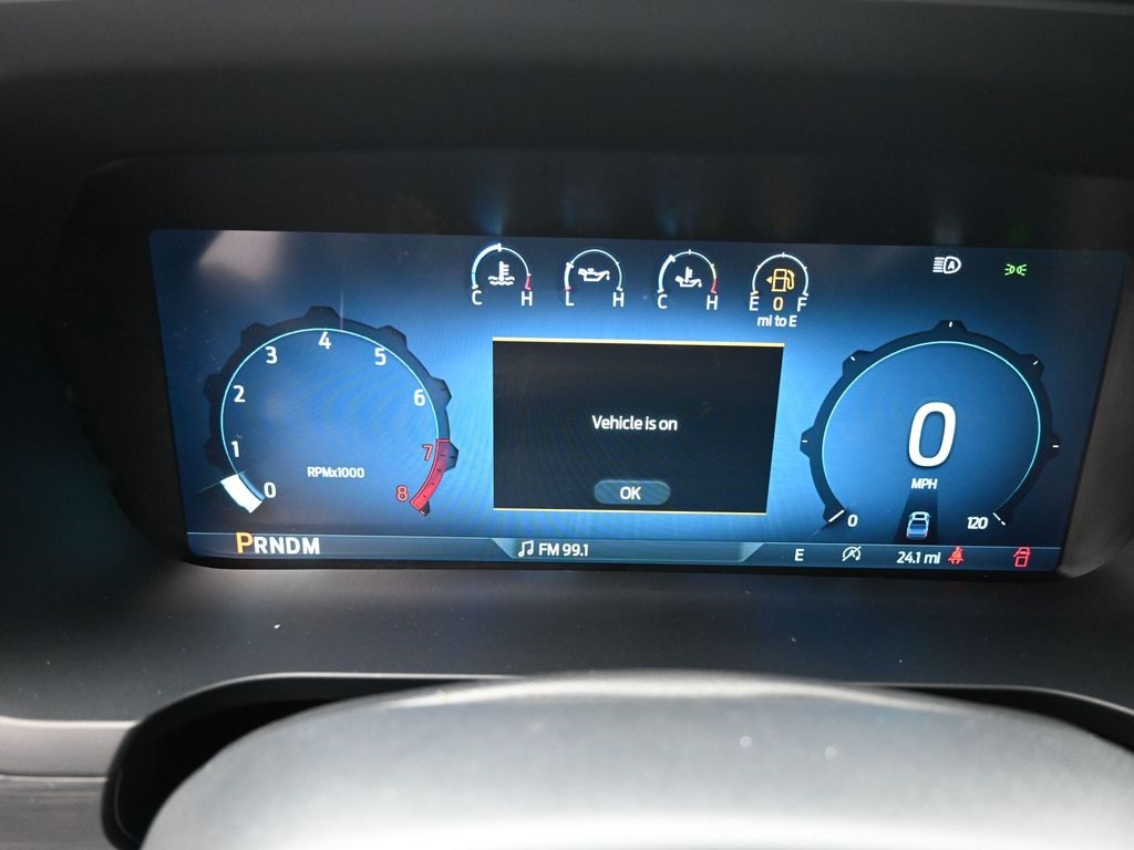 Vehicle image 14 of 33