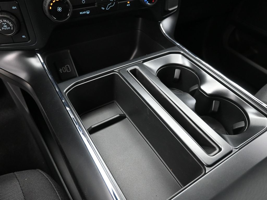 Vehicle image 33 of 33