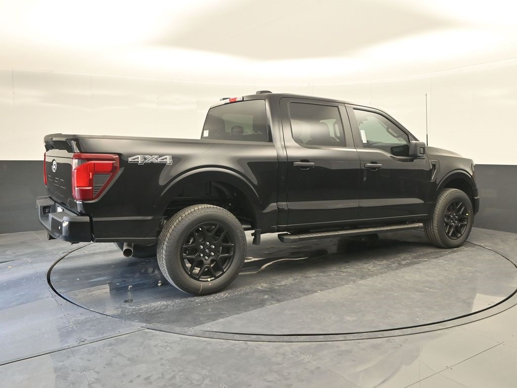 Vehicle image 2 of 33