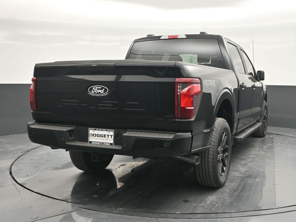 Vehicle image 9 of 33