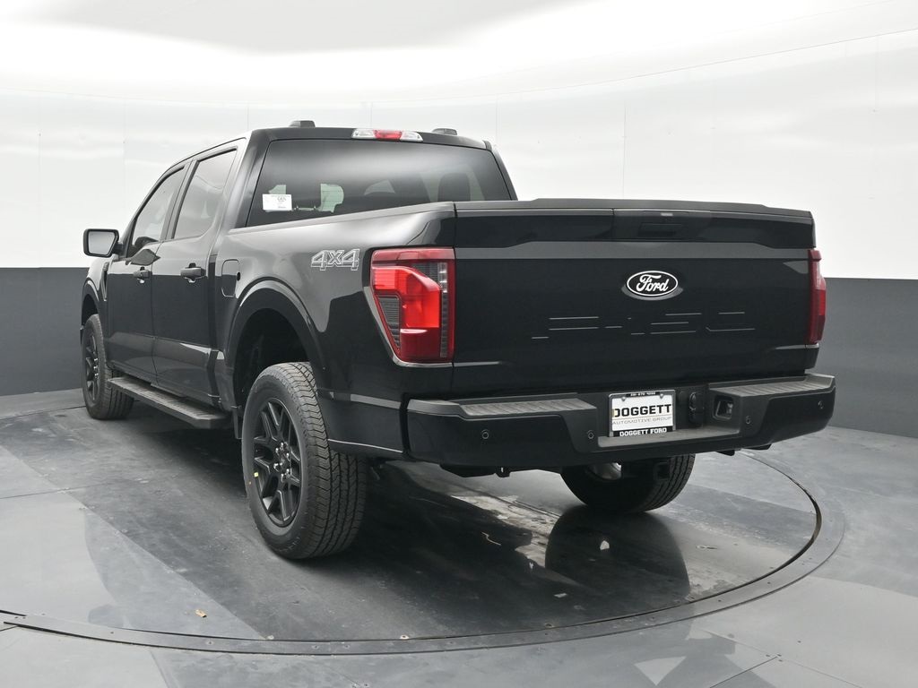 Vehicle image 8 of 33