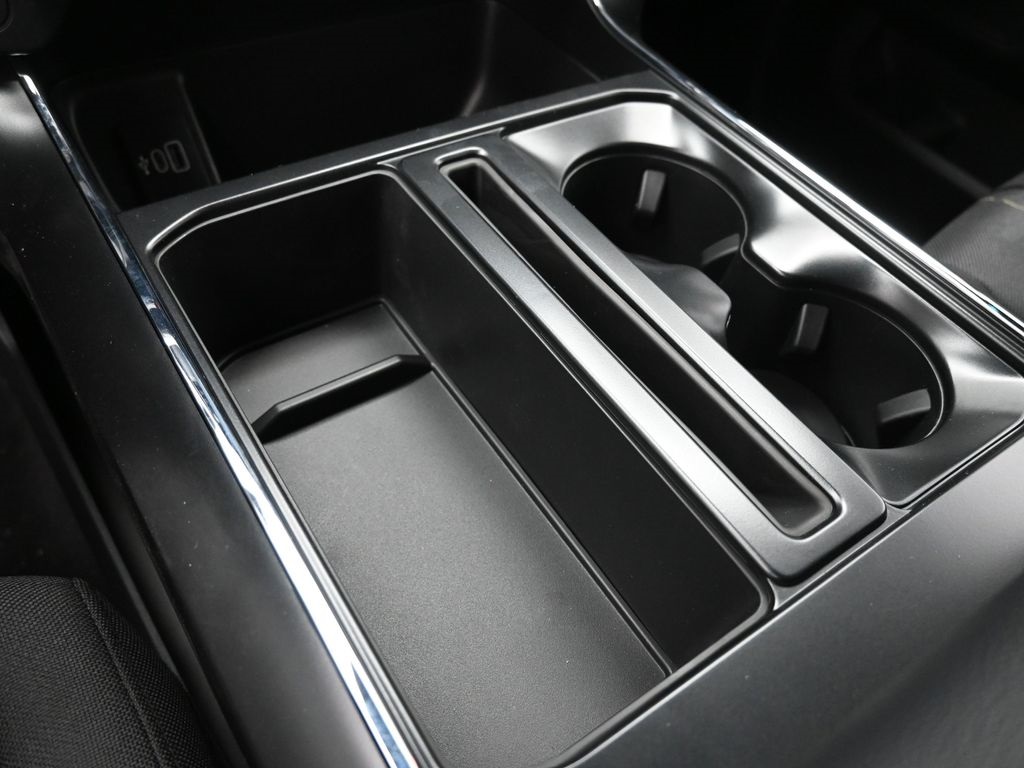 Vehicle image 33 of 33