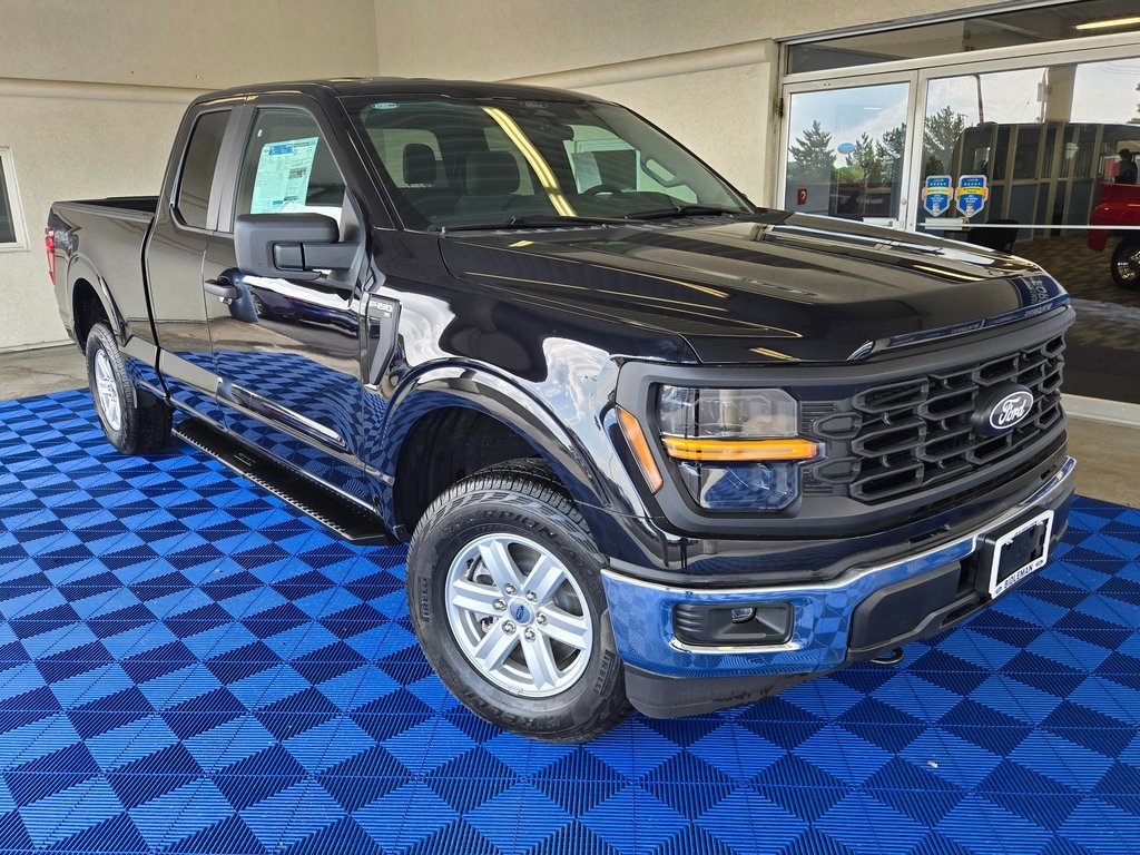 Vehicle image 2 of 31