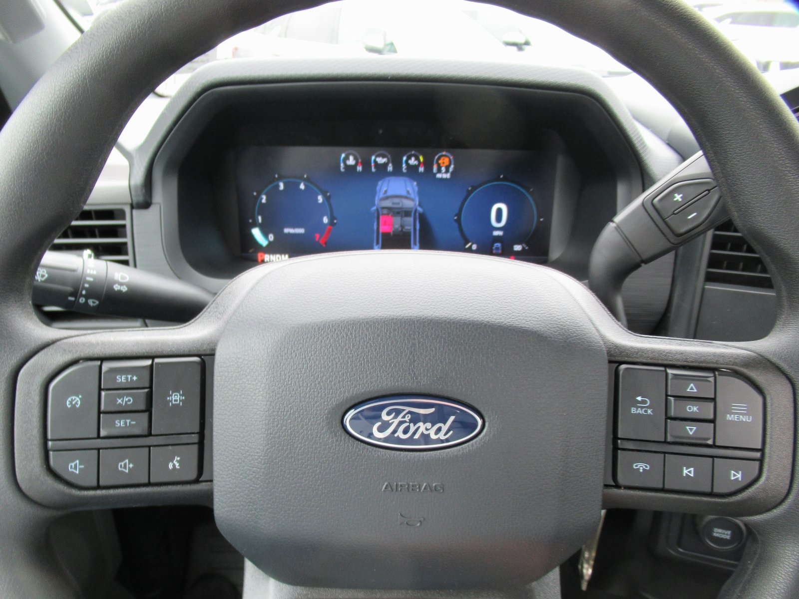 Vehicle image 18 of 37