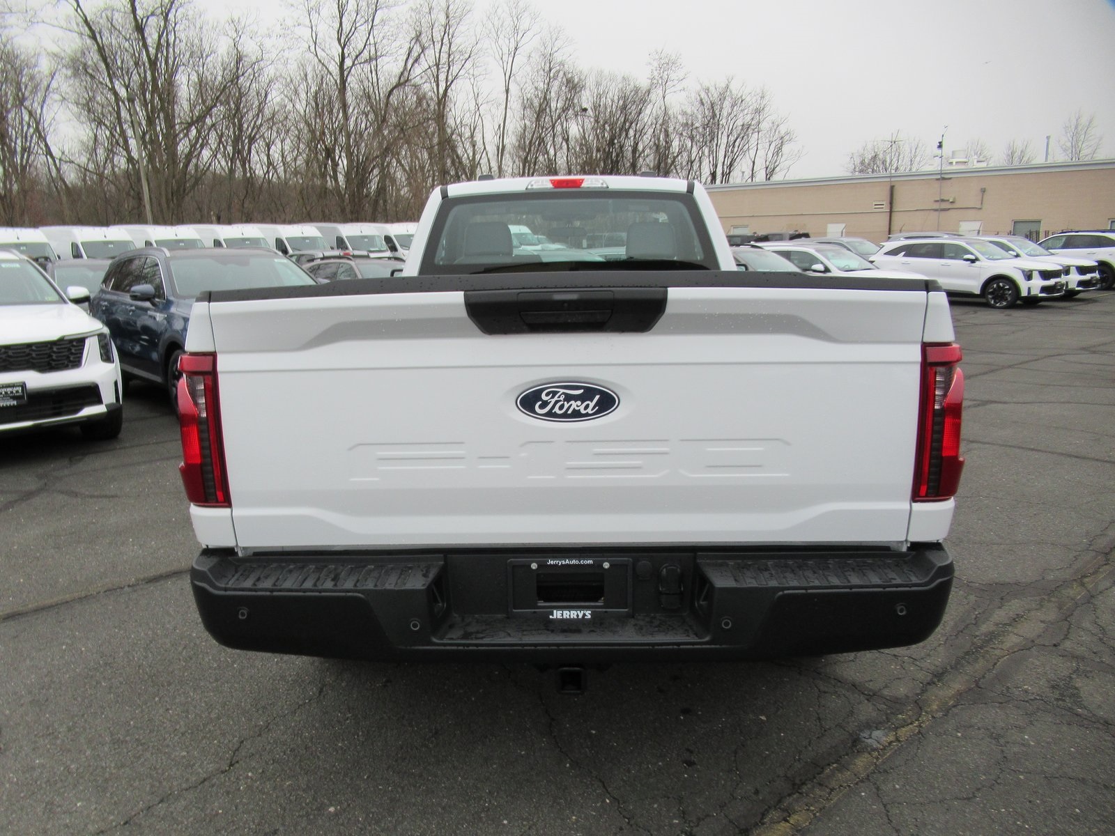 Vehicle image 10 of 37