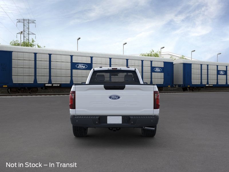 Vehicle image 10 of 37