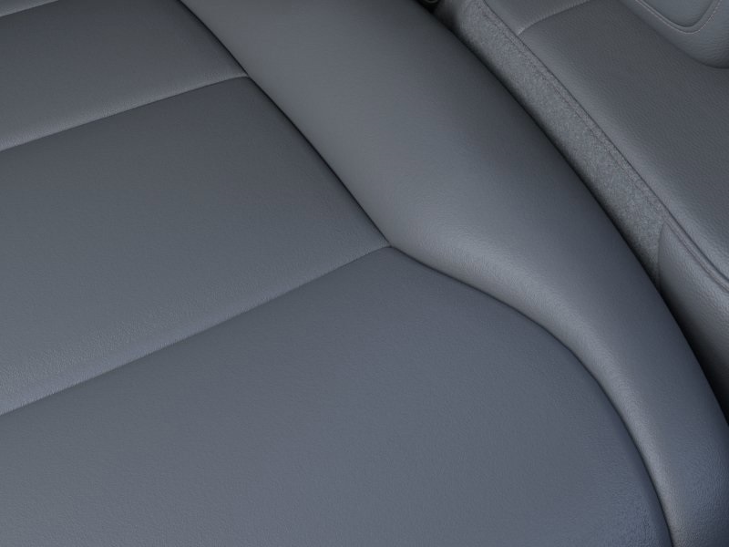 Vehicle image 31 of 37