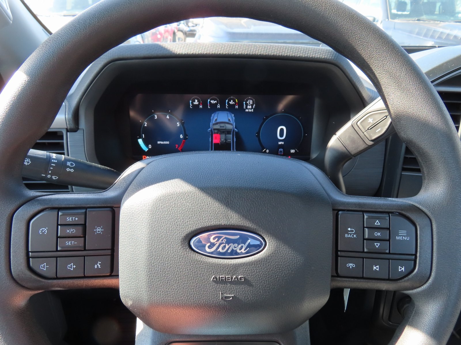 Vehicle image 18 of 37