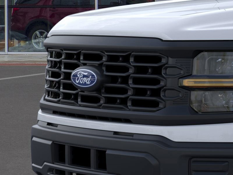 Vehicle image 31 of 36