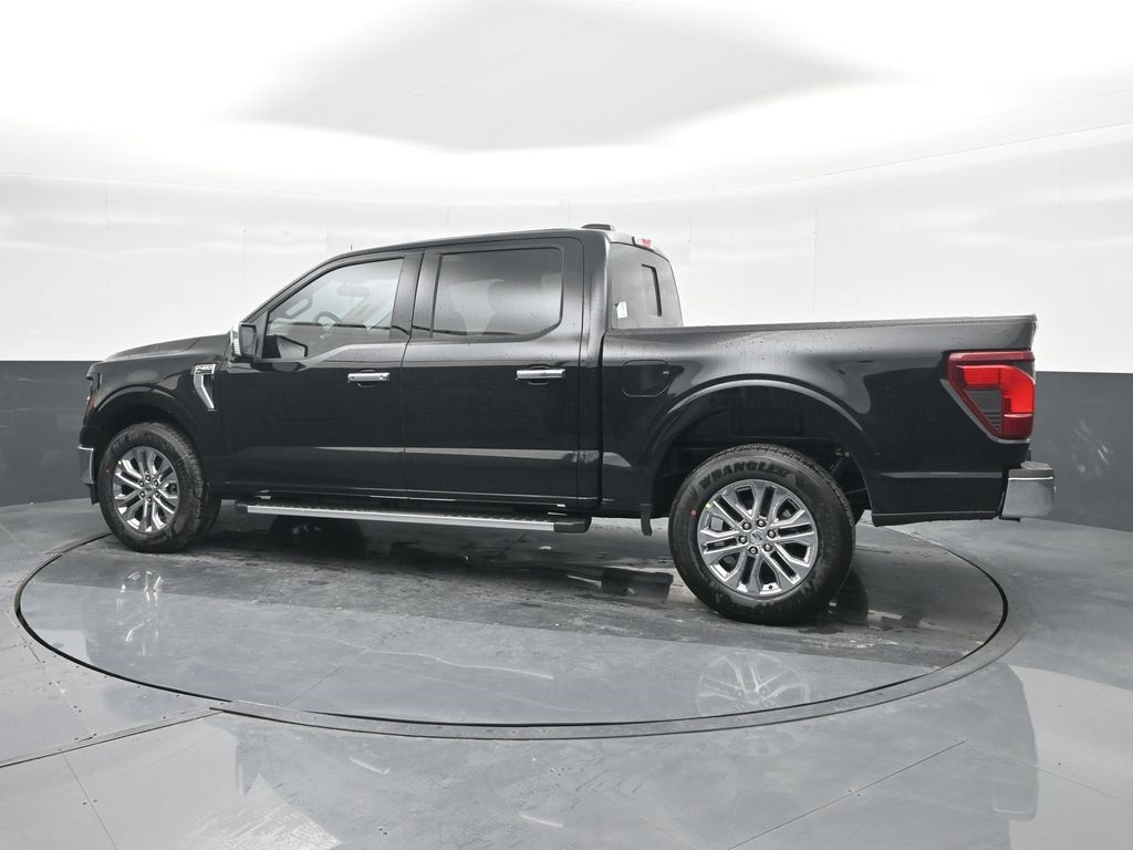 Vehicle image 6 of 32