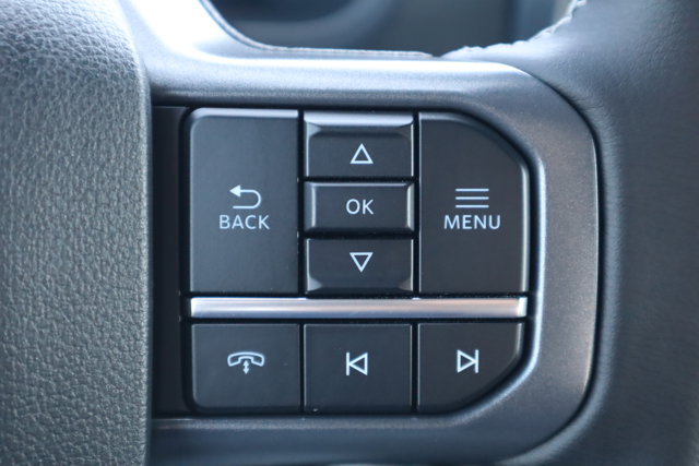 Vehicle image 18 of 30