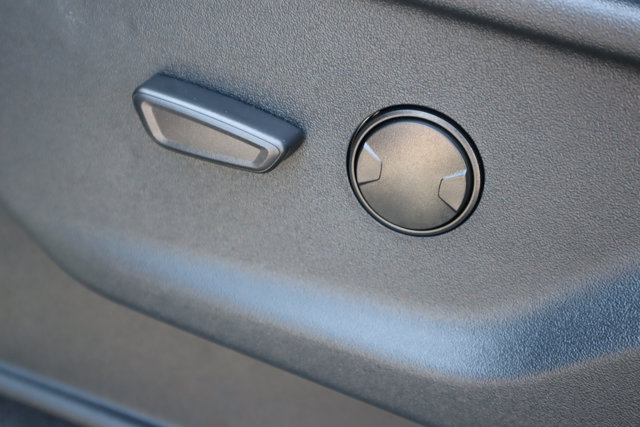 Vehicle image 29 of 30