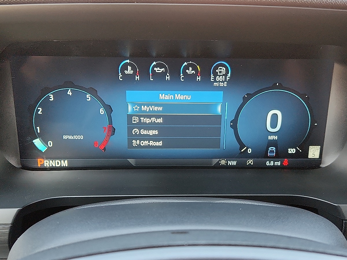 2025 Ford F-150 XLT Image 9 of 12