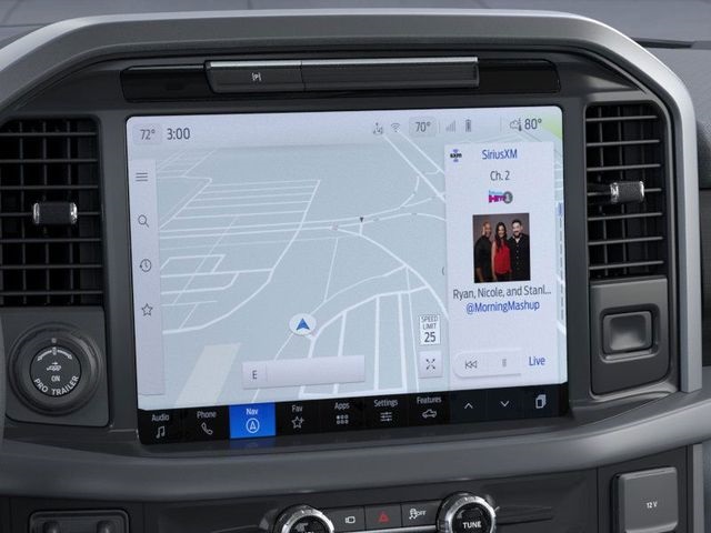 Vehicle image 14 of 22
