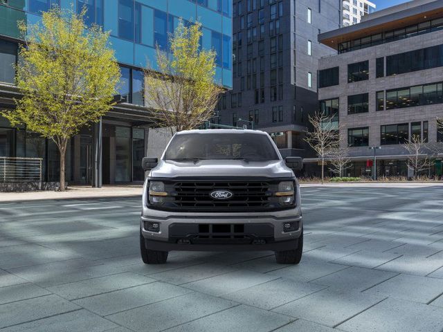 2025 Ford F-150 XLT Image 3 of 22