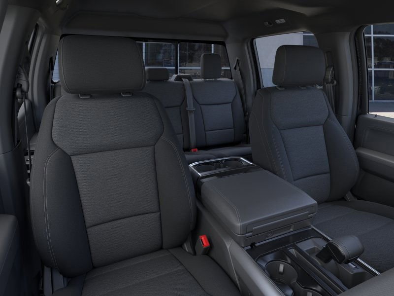 2025 Ford F-150 XLT Image 37 of 48