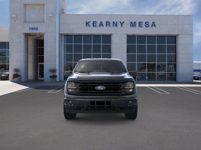 2025 Ford F-150 XLT Image 3 of 48