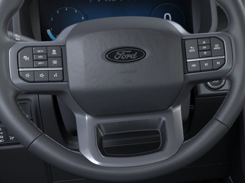 2025 Ford F-150 XLT Image 39 of 48