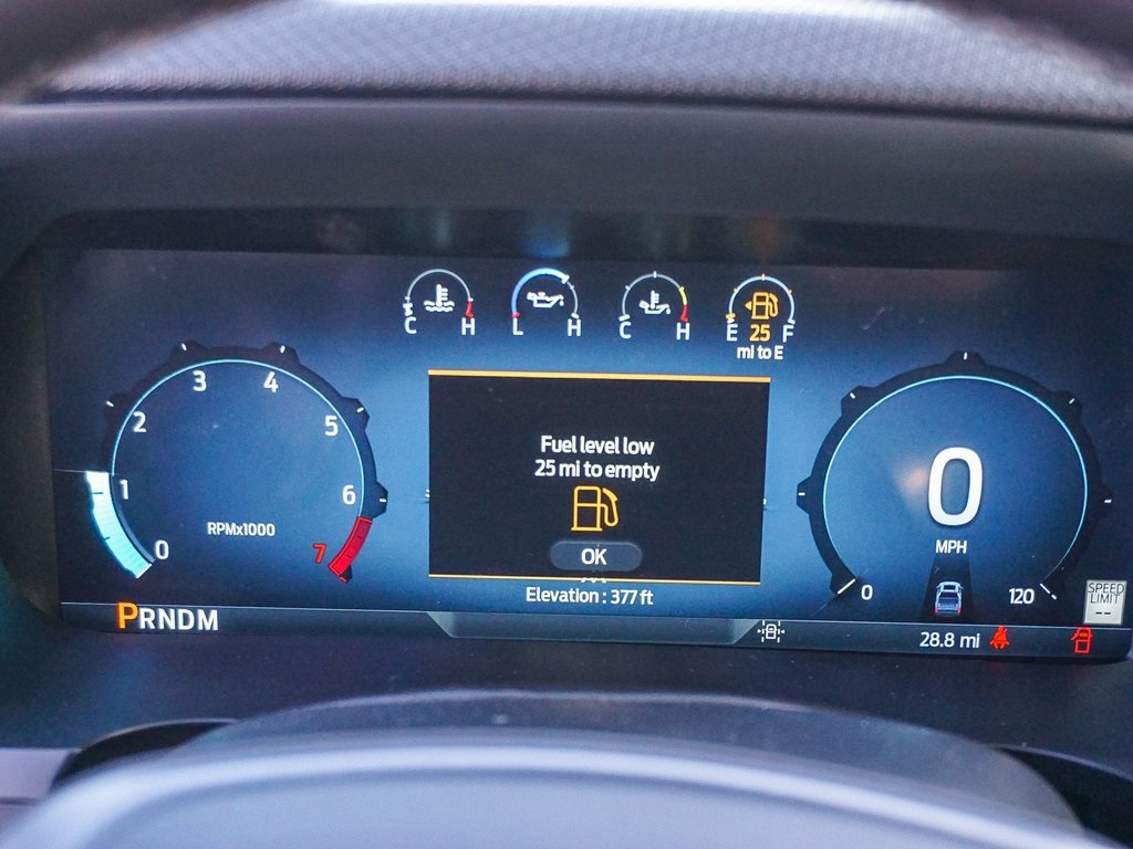 2025 Ford F-150 XLT Image 25 of 48