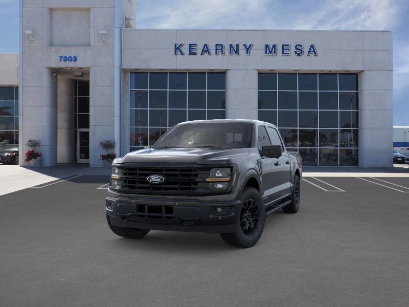 2025 Ford F-150 XLT Image 2 of 48