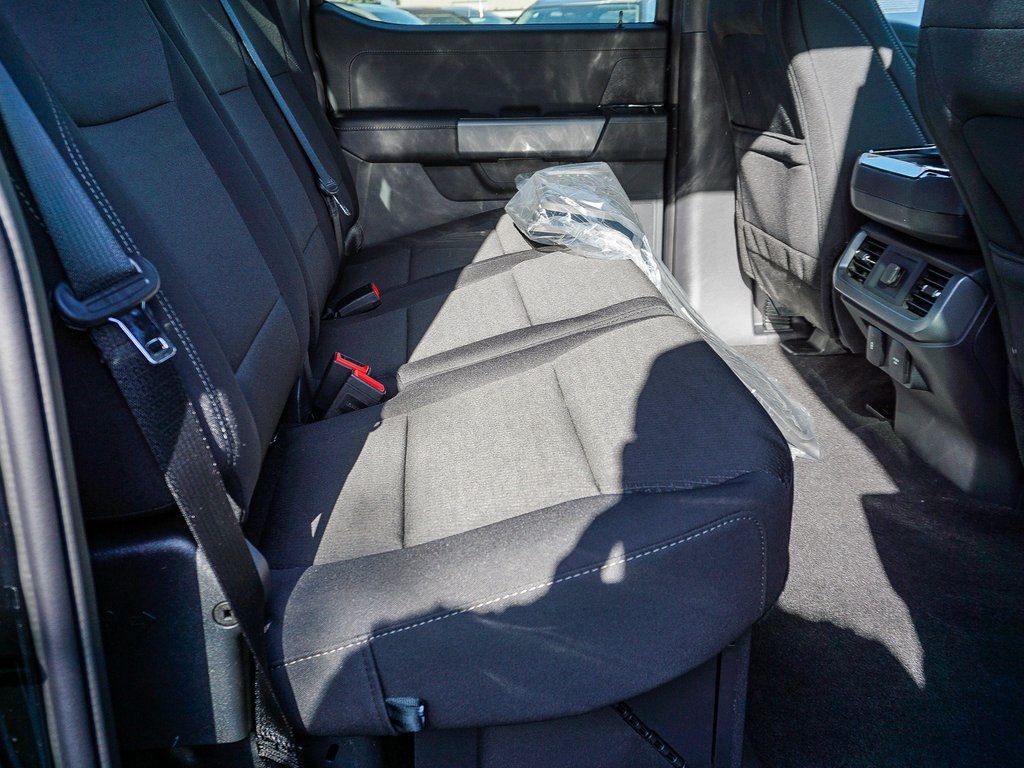 2025 Ford F-150 XLT Image 19 of 48