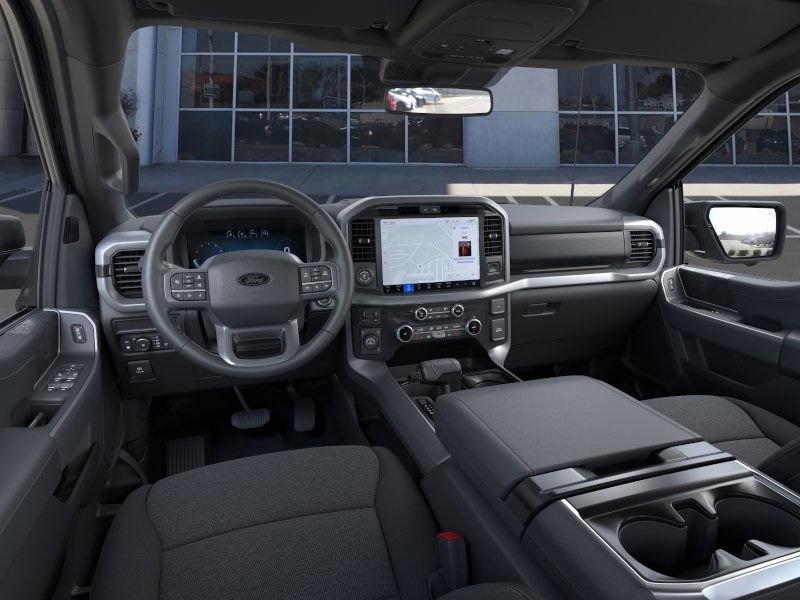 2025 Ford F-150 XLT Image 36 of 48