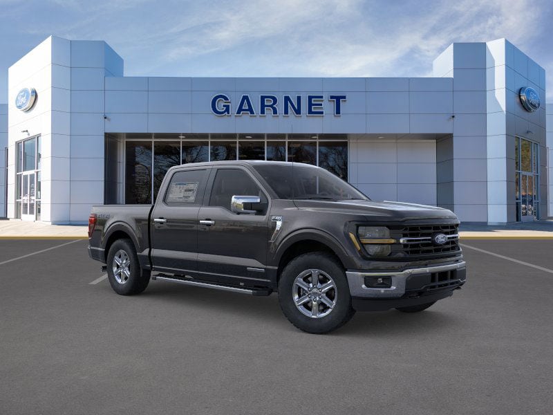 2025 Ford F-150 XLT Image 4 of 22