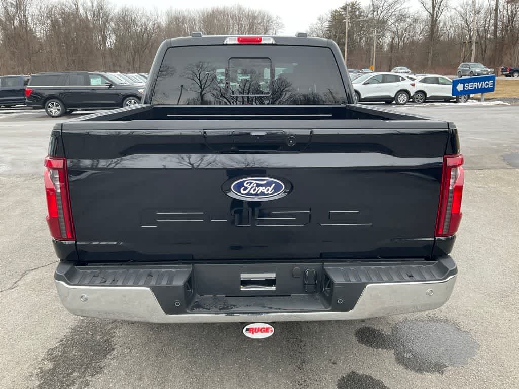 Vehicle image 7 of 28