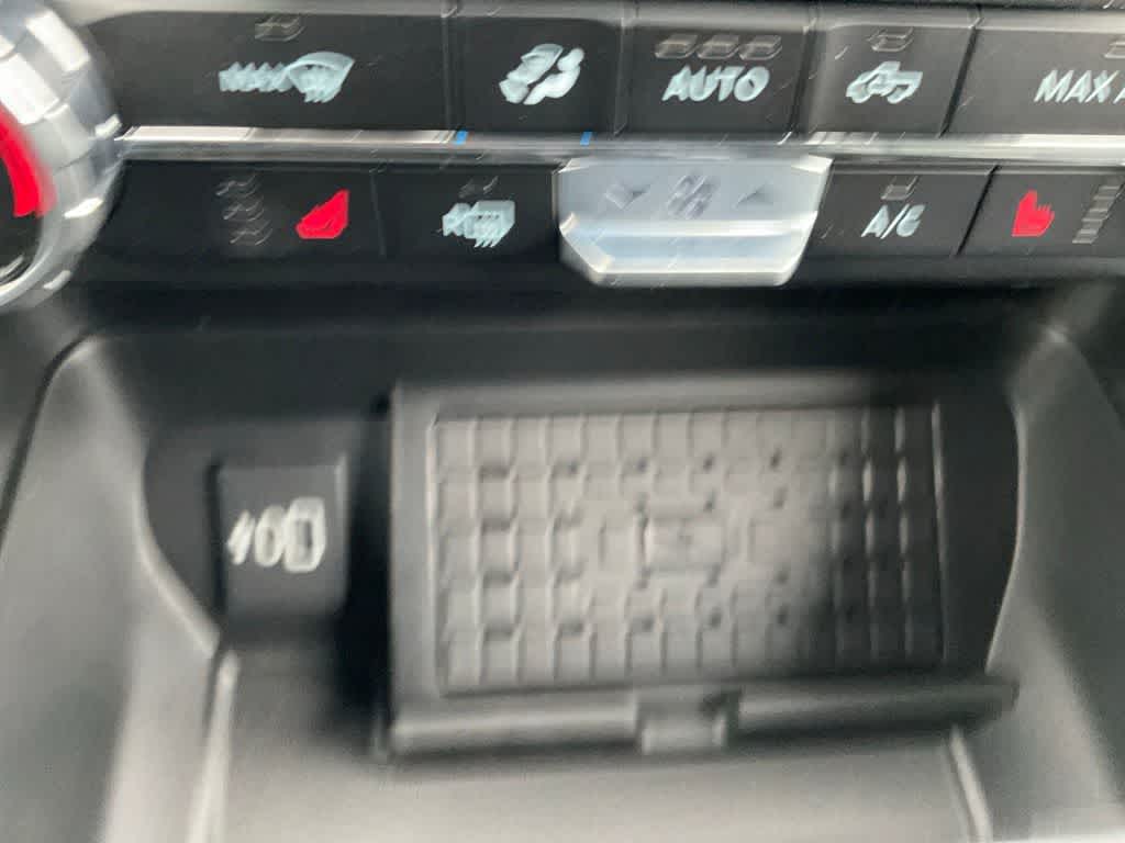Vehicle image 28 of 28