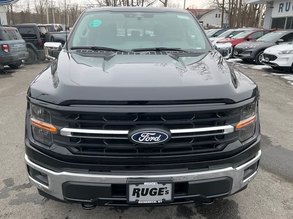 Vehicle image 2 of 28