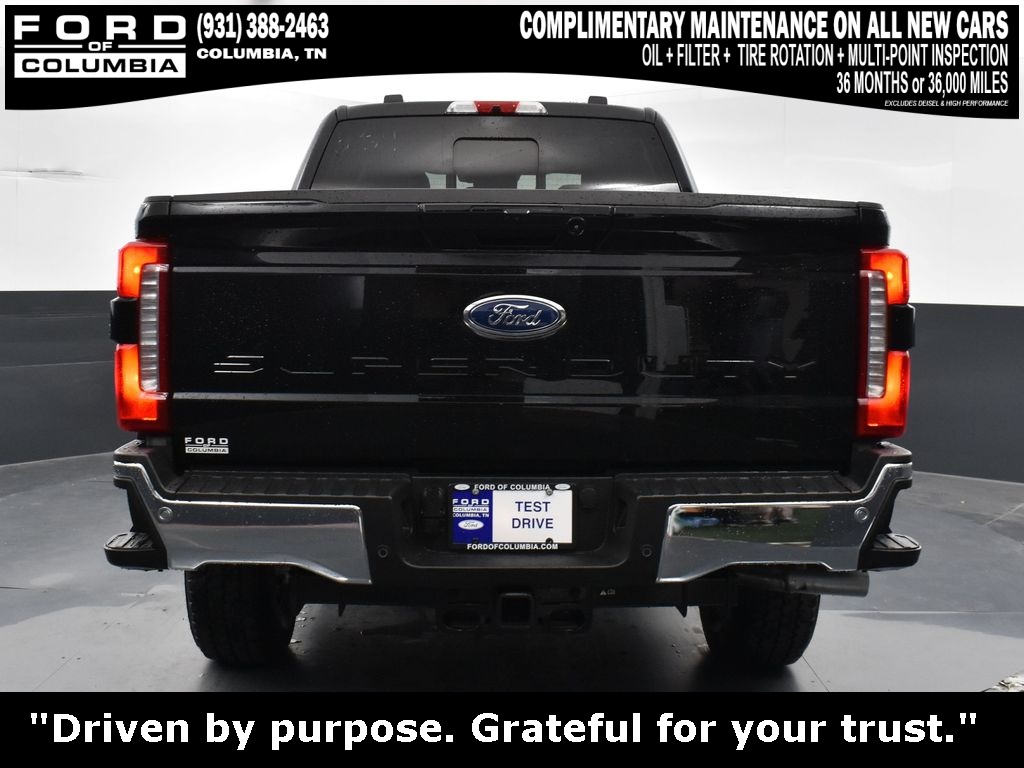 Vehicle image 25 of 43