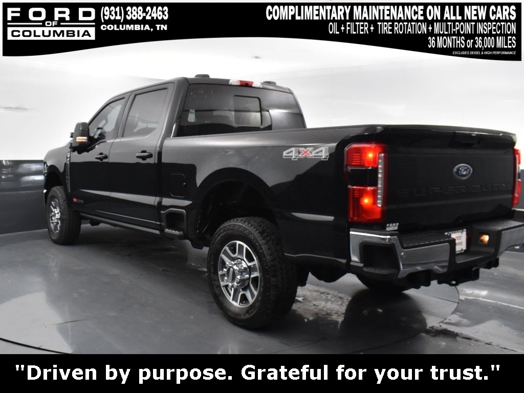 Vehicle image 27 of 43
