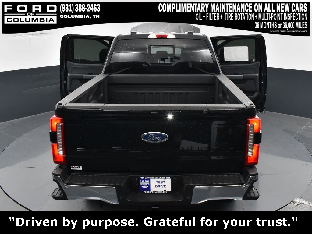 Vehicle image 26 of 43