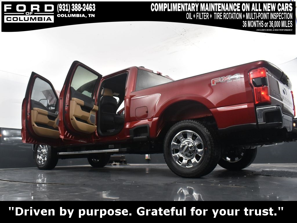Vehicle image 23 of 40