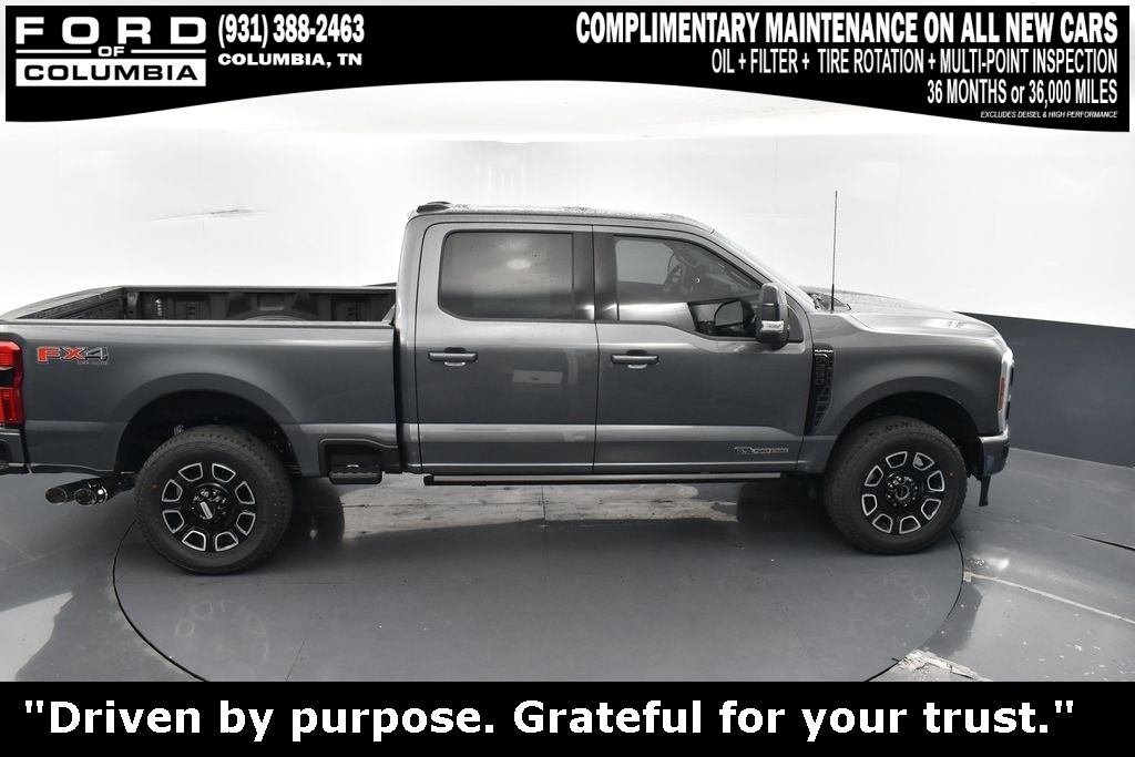 Vehicle image 13 of 44