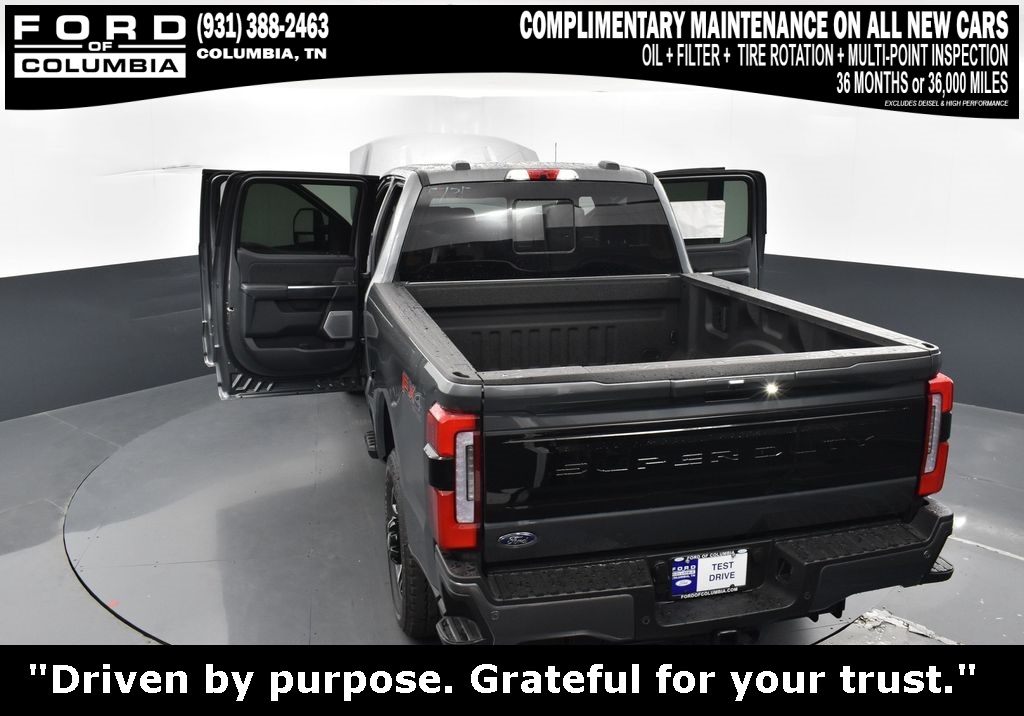 Vehicle image 39 of 44