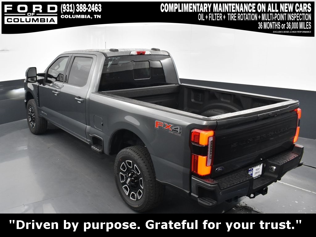 Vehicle image 27 of 44