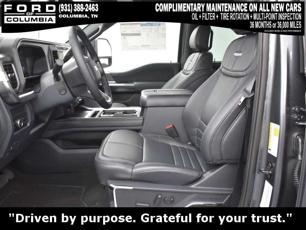 Vehicle image 36 of 44