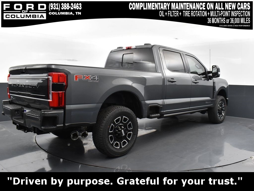 Vehicle image 16 of 44