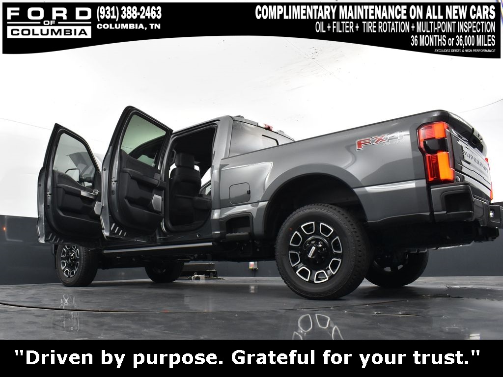 Vehicle image 22 of 44