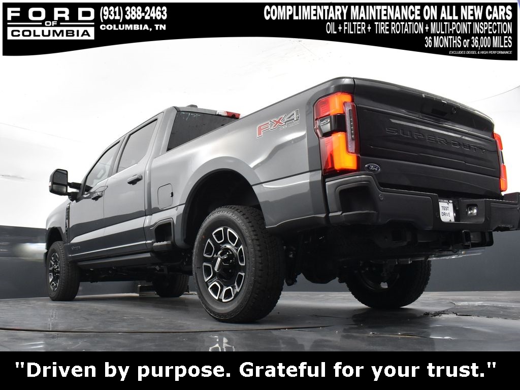 Vehicle image 21 of 44