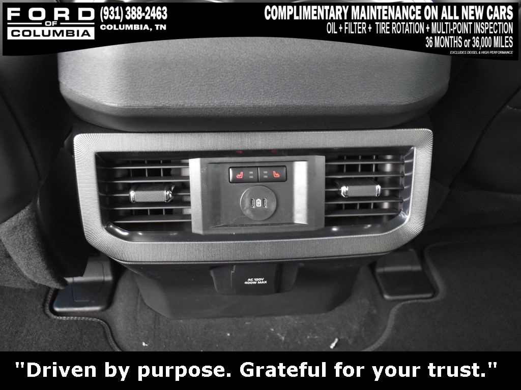 Vehicle image 34 of 44