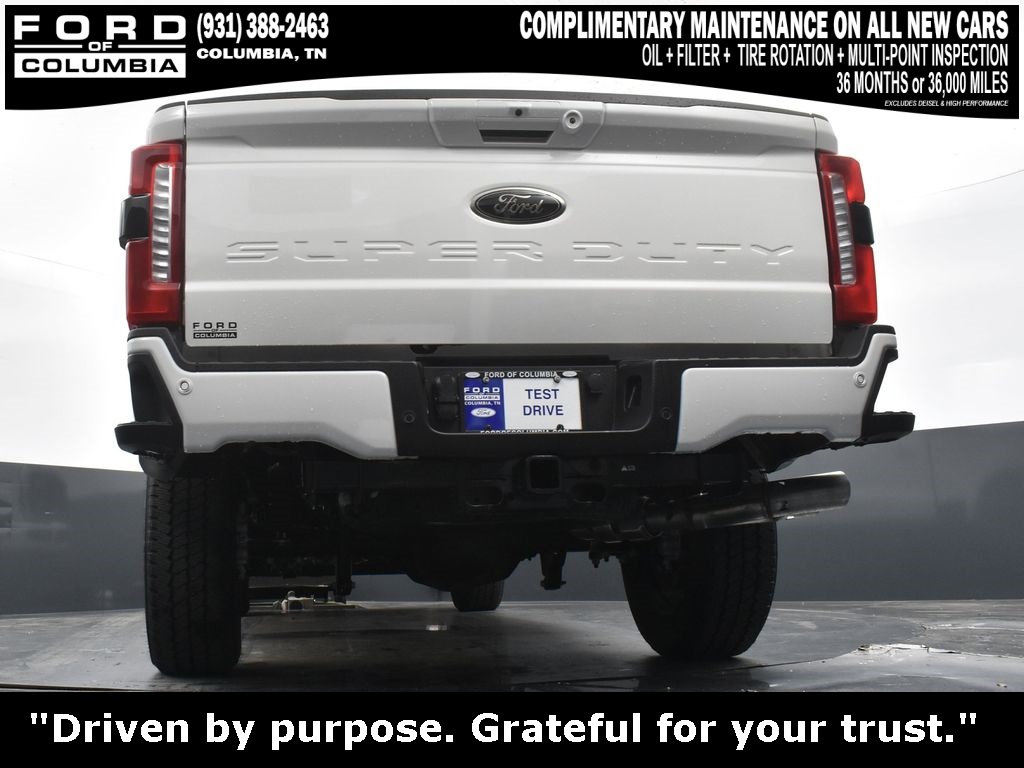 Vehicle image 25 of 43