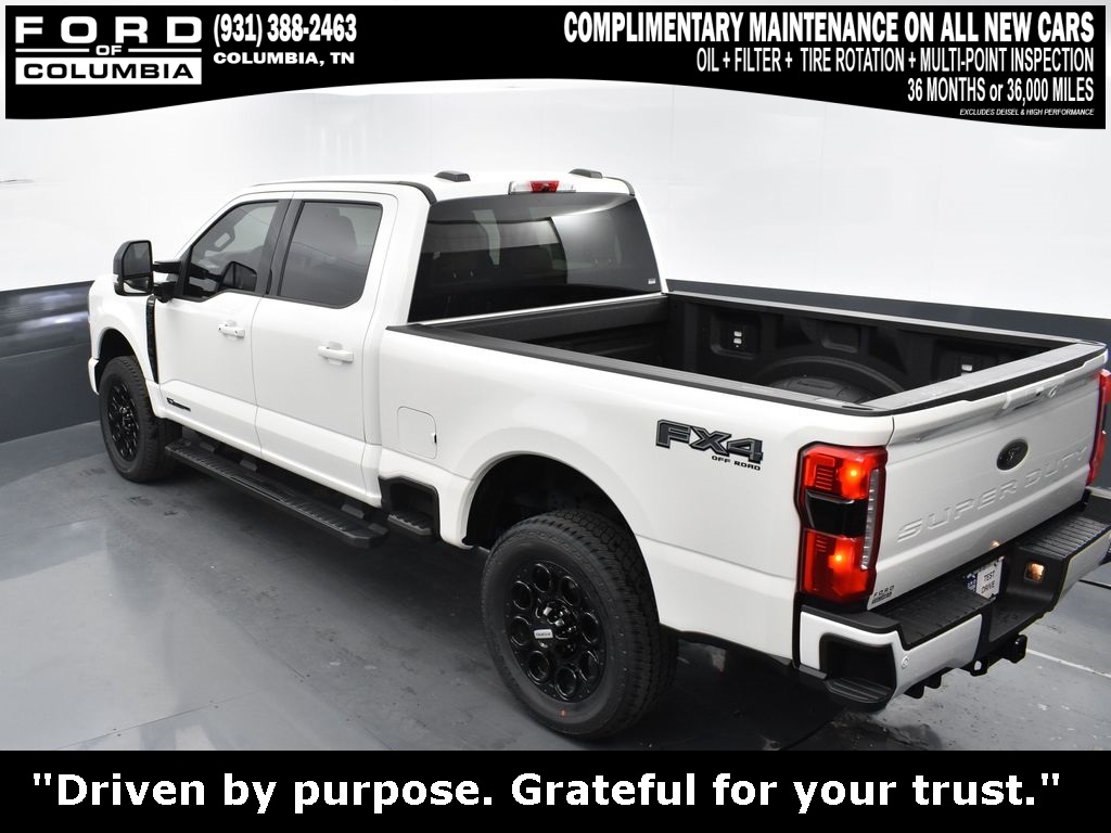 Vehicle image 28 of 43