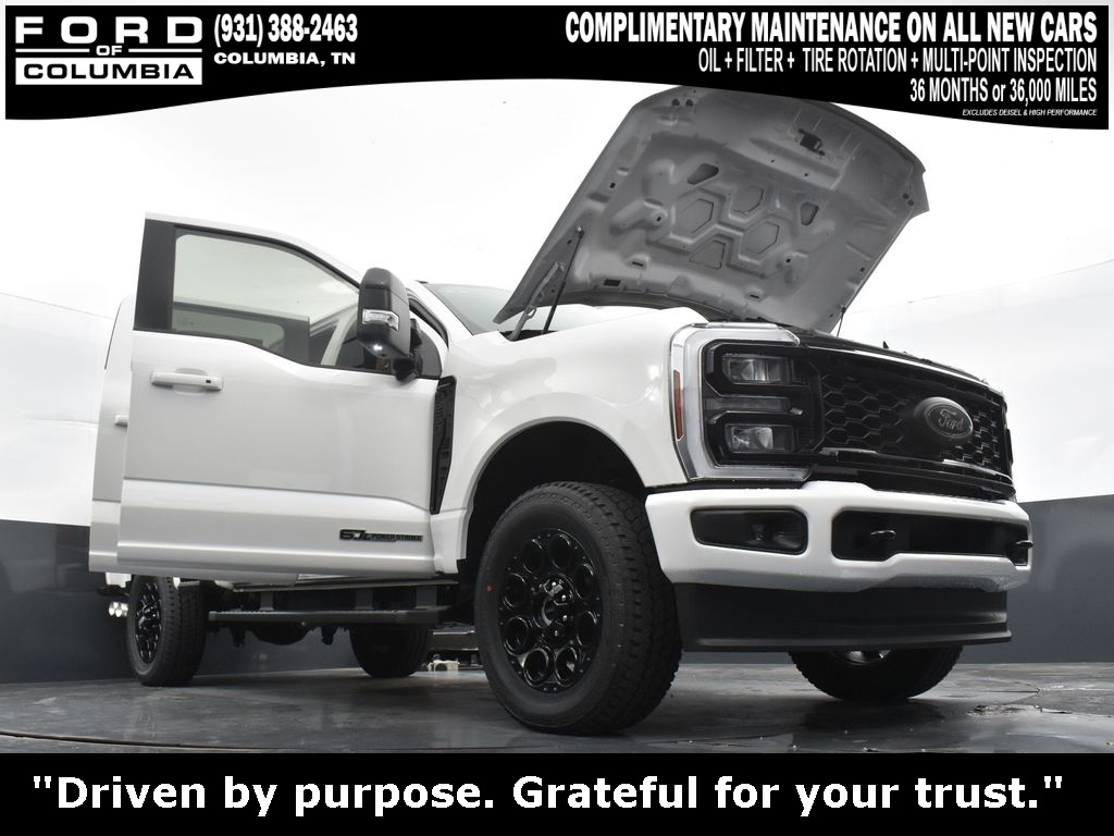 Vehicle image 13 of 43