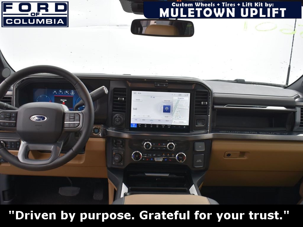 Vehicle image 41 of 43
