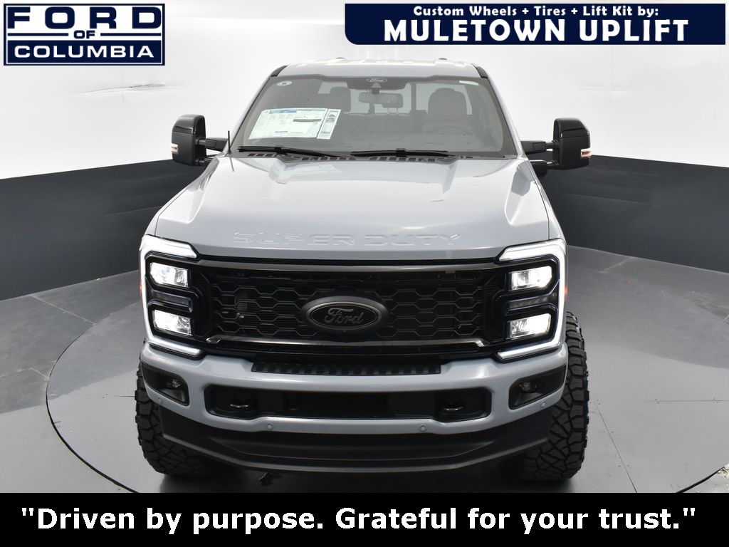 Vehicle image 5 of 43