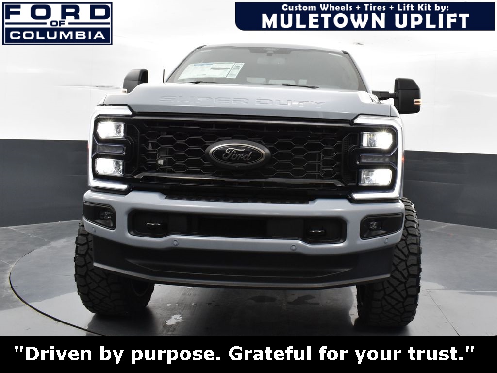 Vehicle image 42 of 43