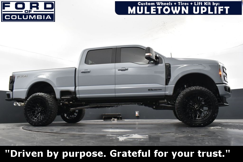Vehicle image 16 of 43