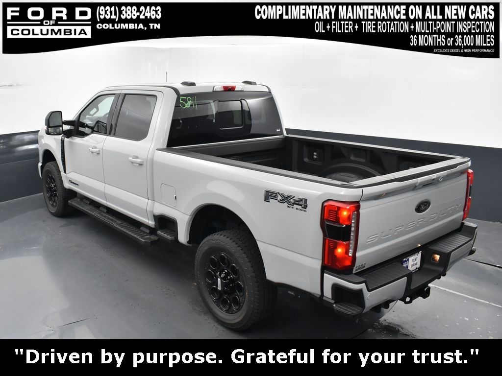 Vehicle image 29 of 44